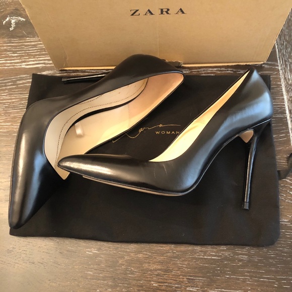 SOLD ZARA Women | Black Leather Stiletto size 6.5 - Picture 4 of 7